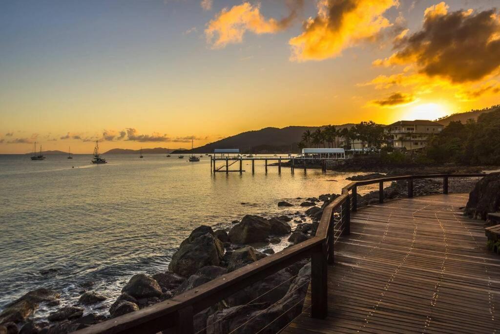 Airlie Sun & Sand Motel Accommodation #4 Airlie Beach Eksteriør billede