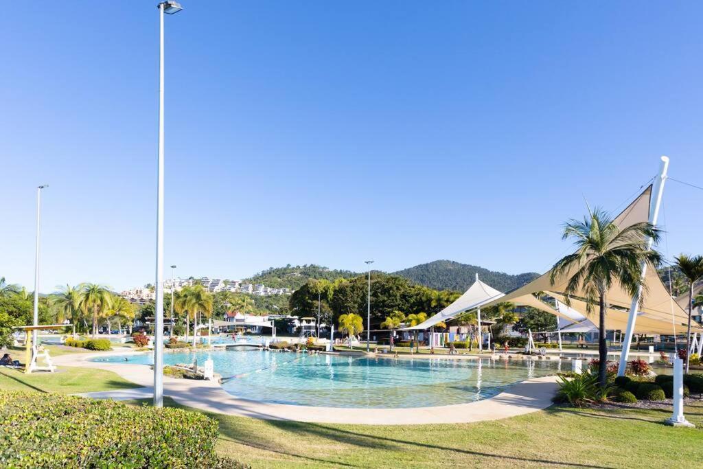 Airlie Sun & Sand Motel Accommodation #4 Airlie Beach Eksteriør billede