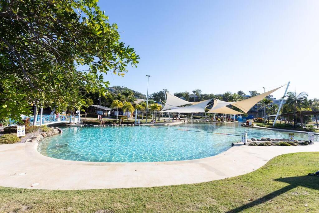 Airlie Sun & Sand Motel Accommodation #4 Airlie Beach Eksteriør billede