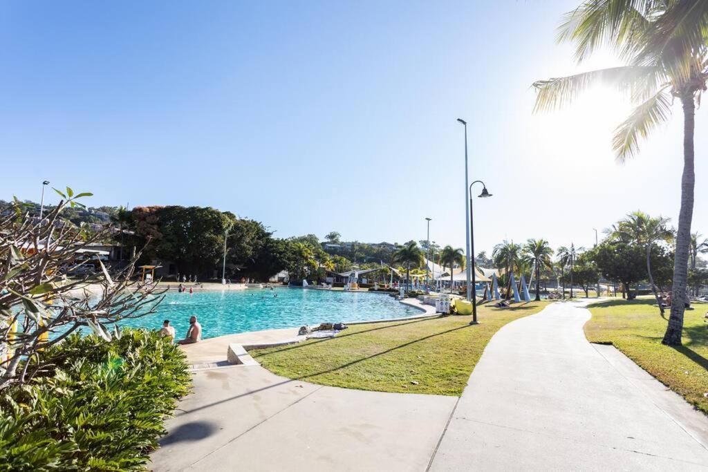 Airlie Sun & Sand Motel Accommodation #4 Airlie Beach Eksteriør billede